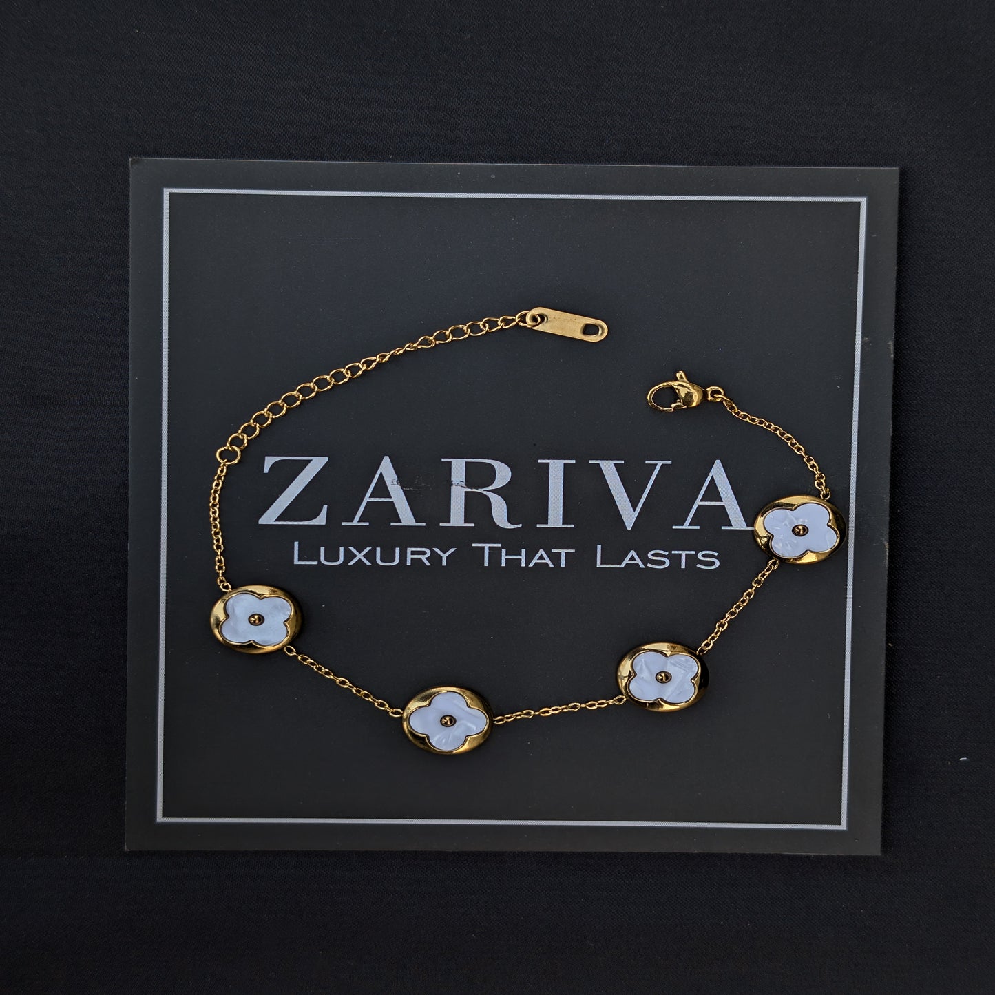 ✨White Clover Bracelet✨