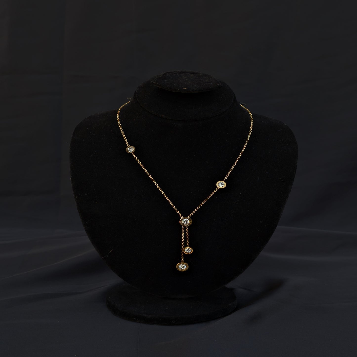 ✨Branded Golden White Stones Stainless Steel Neckless✨