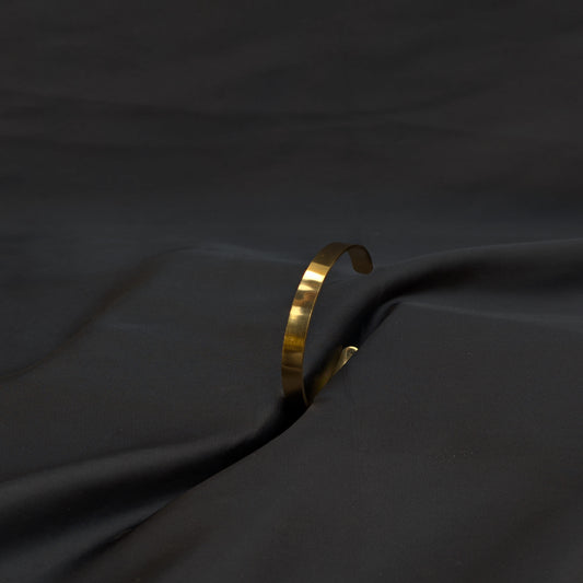 ✨Simple Plane Handcuff✨