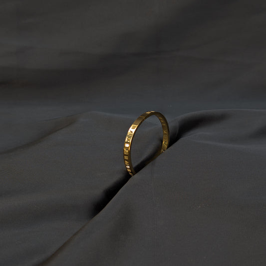 ✨Roman Number Handcuff✨