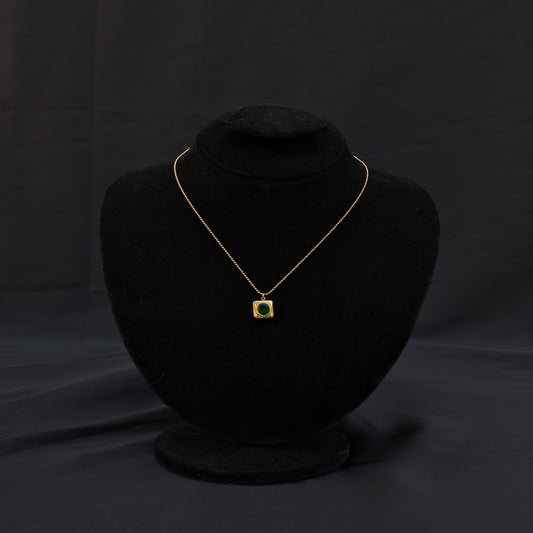 ✨Branded Golden Stainless Steel Green Stone Necklace✨