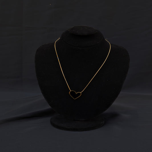 ✨Branded Golden Stainless Steel Big Black Heart 🖤 Necklace✨
