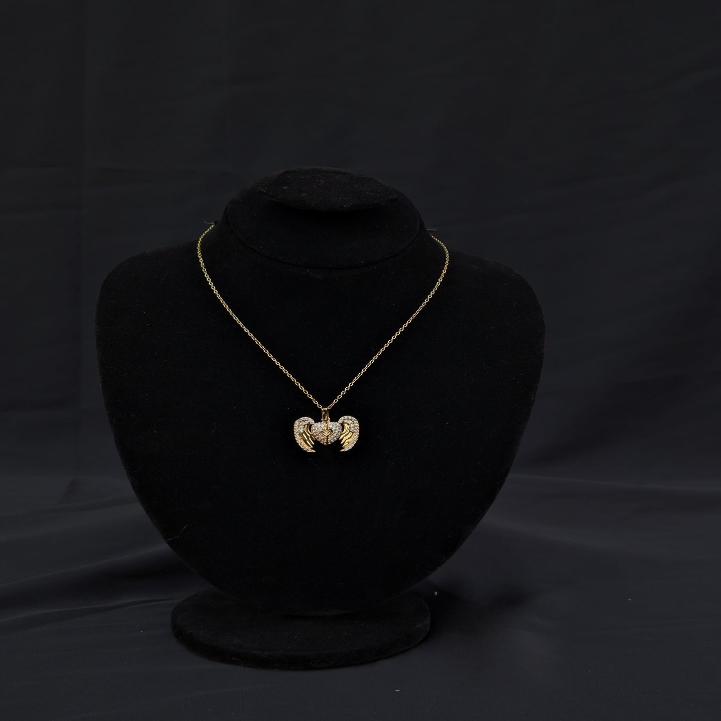 ✨Golden Triple Hearts 💗 Stainless Steel Necklace✨